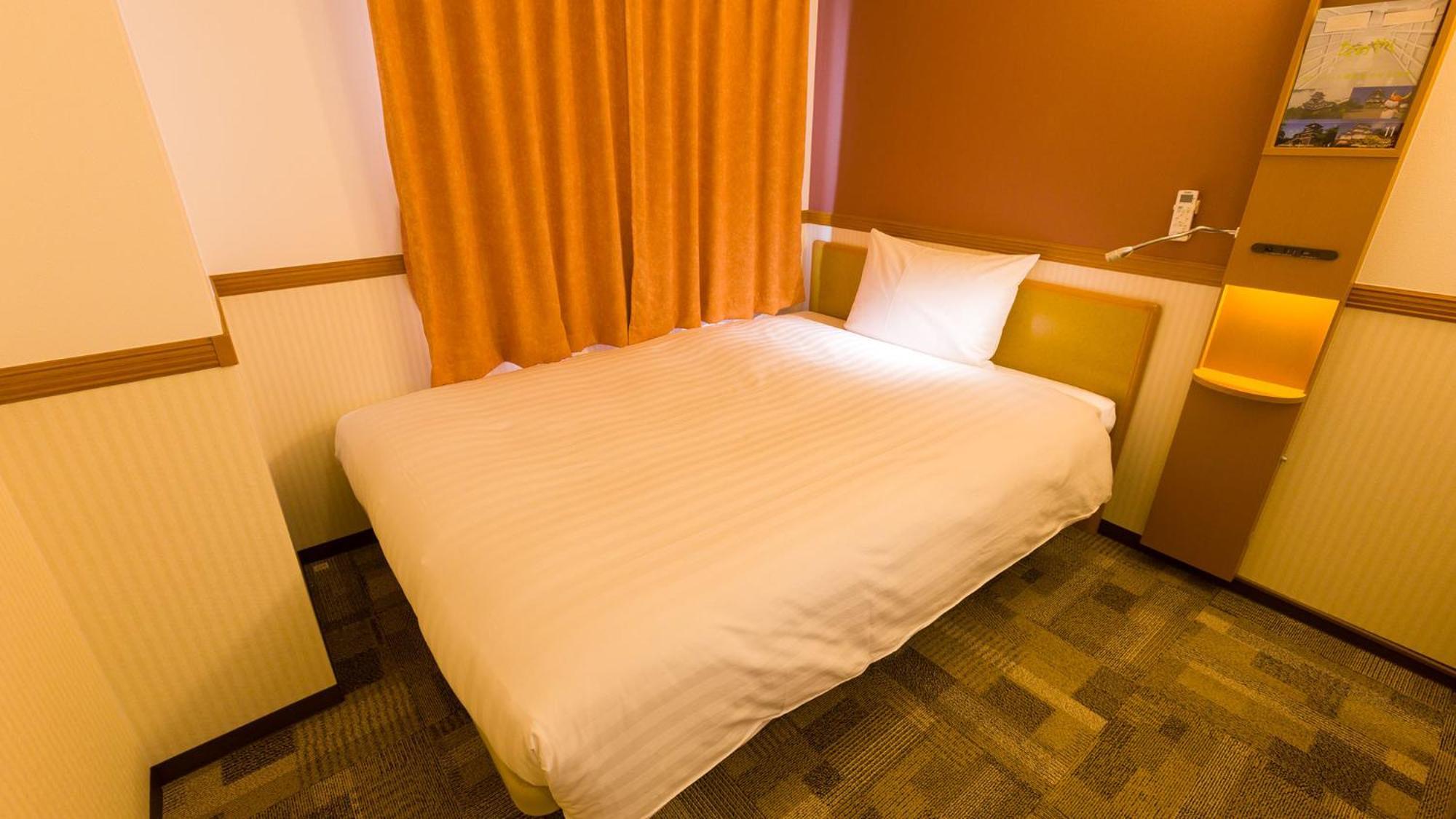 Toyoko Inn Yokohama Kannai Room photo